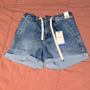 NWT Judy Blue High Waist Moisture Control Denim Shorts